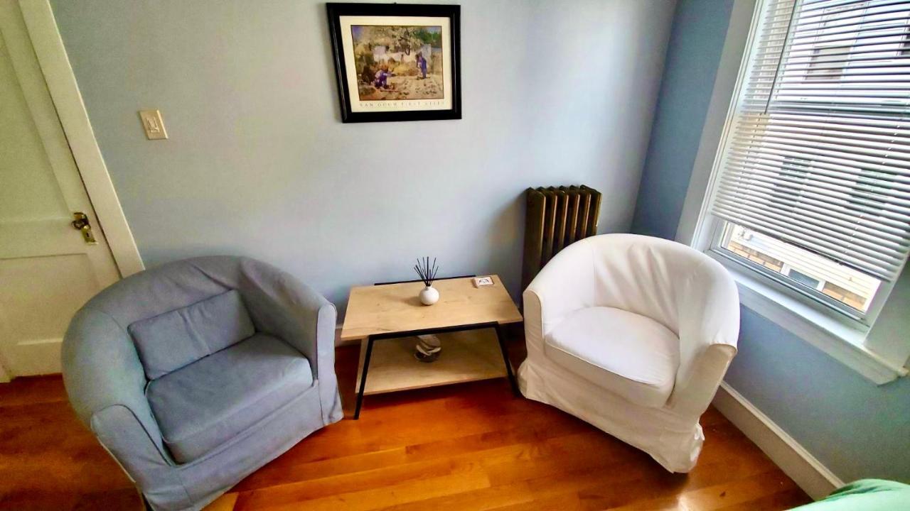 Near Train Station Gorgeous 3-Bedroom Apartment With Patios Boston Zewnętrze zdjęcie